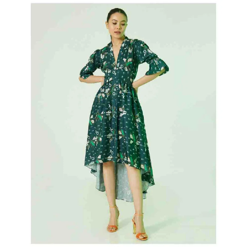 Ekastories The Enamoured Dress