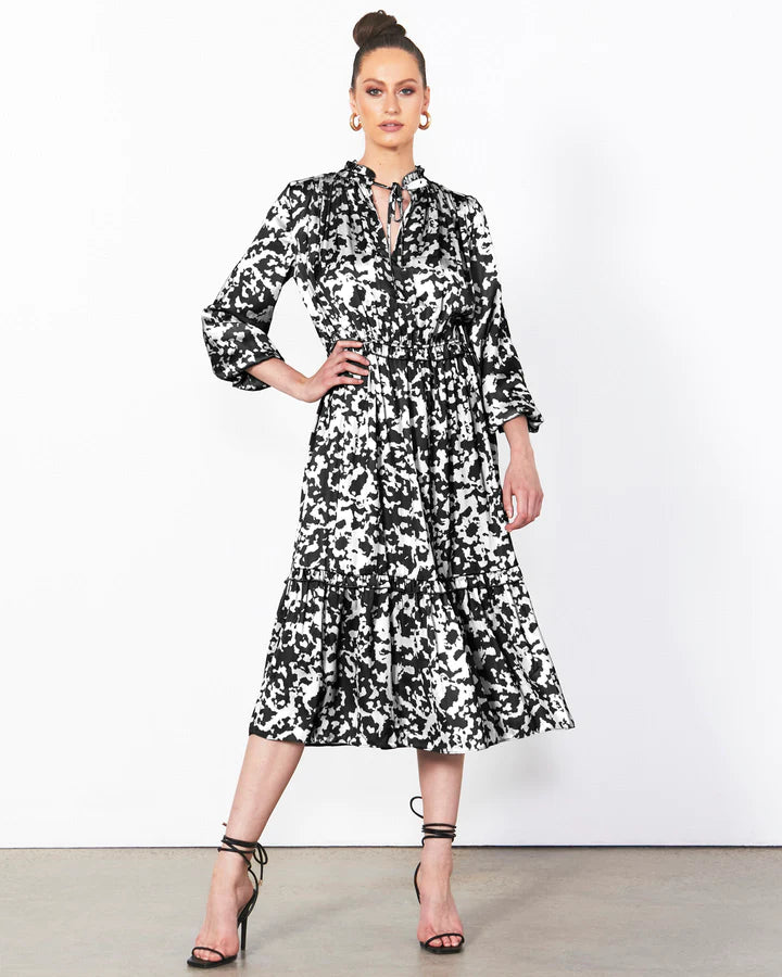 FATE+BECKER MIDNIGHT FLYER DRESS ABSTRACT BLACK/WHITE Tunics Cozy soft