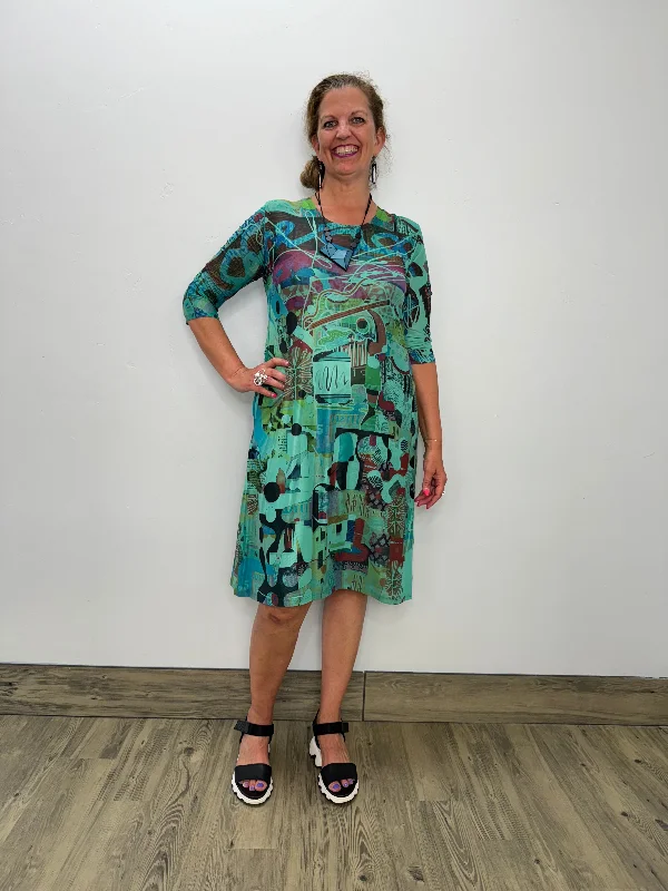 Emerald Mesh 3/4 Sleeve Pencil Art Dress with Pockets