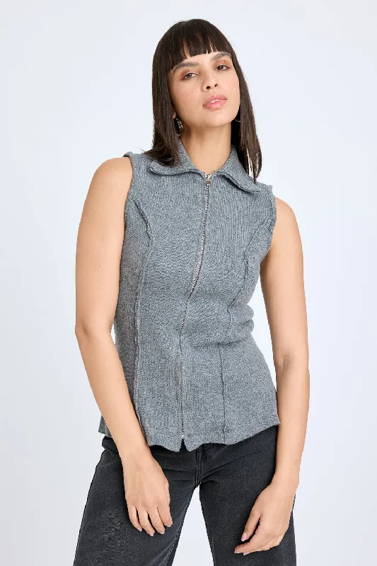 Grey Sleeveless Collared Jacket Front Pockets Side Pockets Patch Pockets