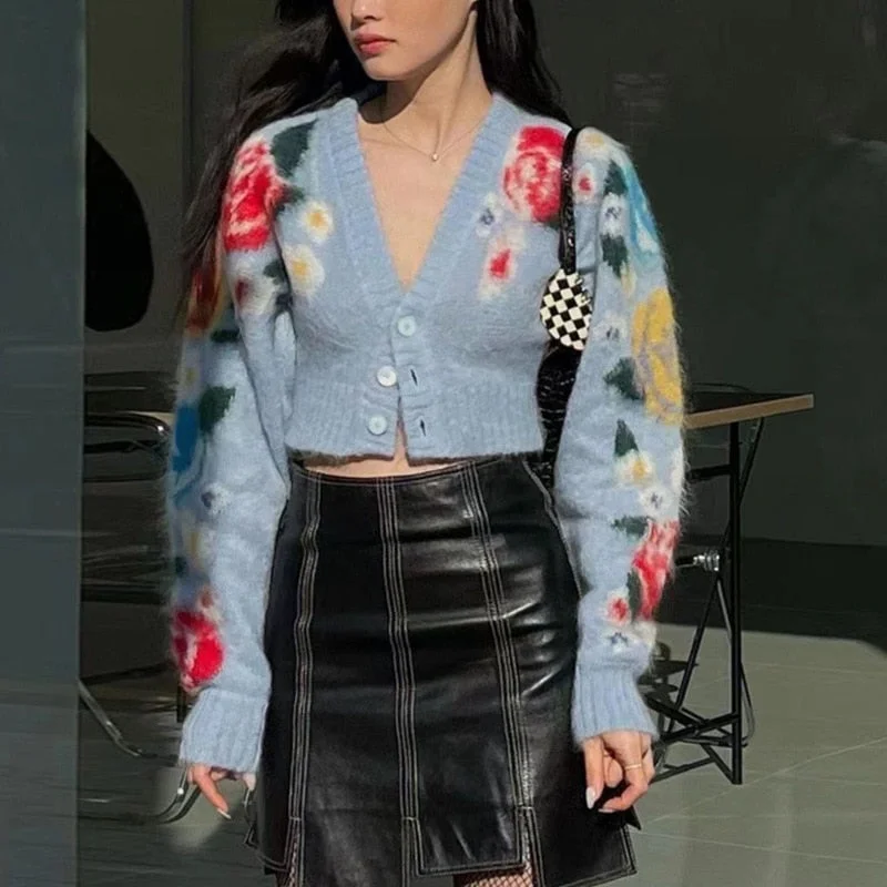 Mohair Cardigan Crop Top Floral Jacquard Knit Cardigan Women V Neck High Waist Sweater Coat Spring Runway Cardigan Sweater Patchwork Embroidered Appliqued Mohair Cardigan Crop Top Floral Jacquard Knit Cardigan Women V Neck High Waist Sweater Coat Spring Runway Cardigan Sweater Patchwork Embroidered Appliqued