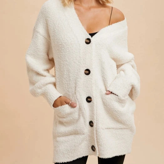 Women's Button Front Chenille Cardigan in Cream Houndstooth Herringbone Solid