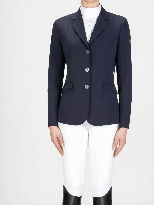 Hayley – Hunter Women’S Show Coat In X-Cool Evo In Blue Structured Wool Blazer