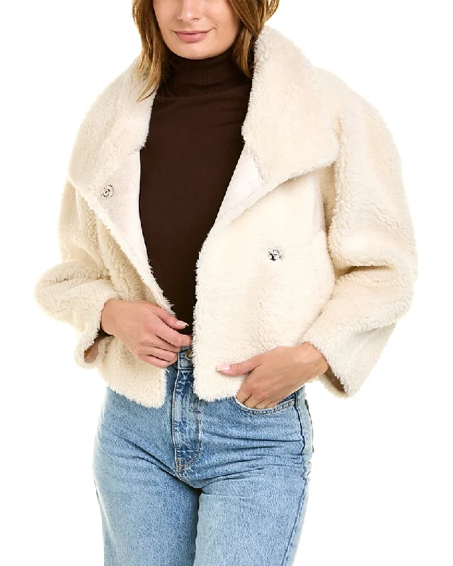 La Fiorentina Short Teddy Coat Cozy Knitted Poncho