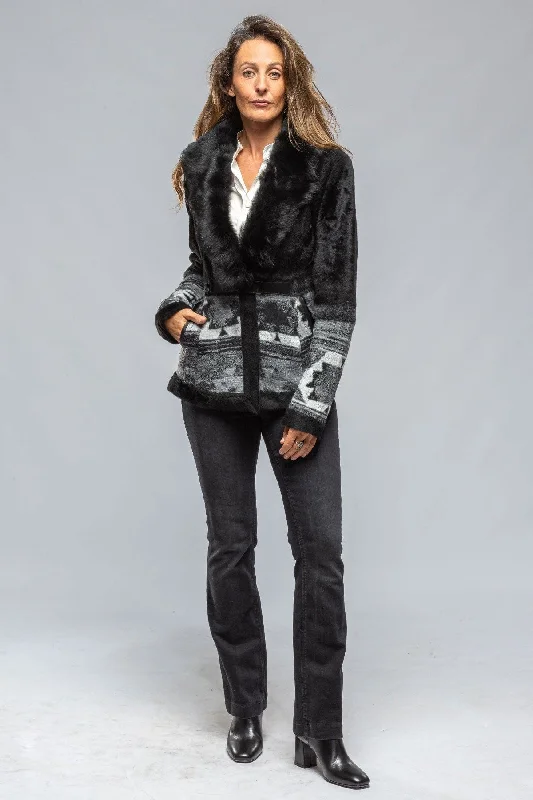 Wauneka Short Shearling & Knit Combo Coat In Black Minimalist Wool Duster